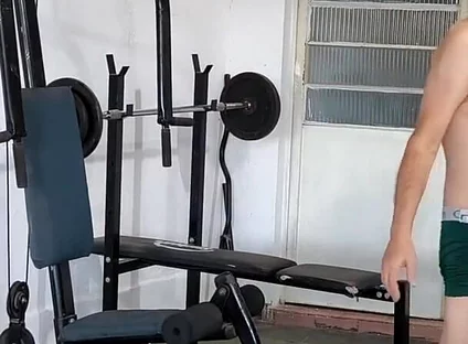 Training Naked and Carmona Saw