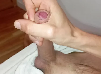Skinny Moreno Jerks off This Beautiful Huge Fat Cock and Cums Slowly in Squirts