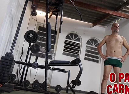 Camera Films Naked Crown at the Gym