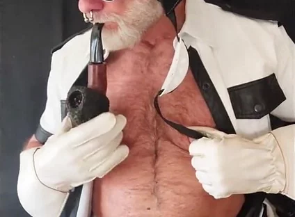 The Titpig Cop
