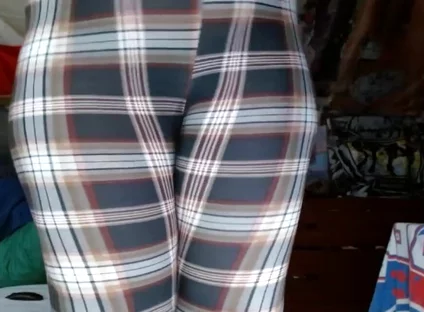 Fat Sissy Cosmicjones88 Shakes Big Ass in Leggings and Without