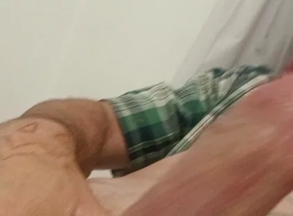 Hello Lonely Women