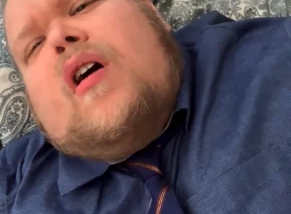 Jefbear Comes for His Boss and Shows off His Hot Chubby Body and His Big, Hot Cock with Lots of Sperm Coming Out.