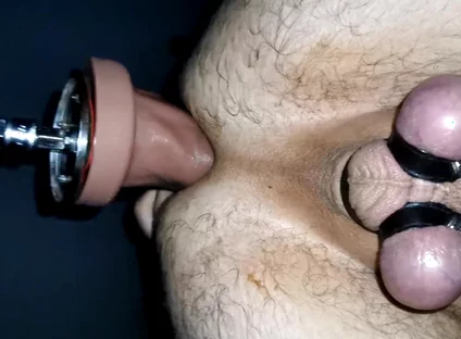 Fuckmachine Fucks My Ass Deep with Huge Dildo