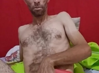 They All Come and Enjoy Watching Me Masturbate with Great Lust