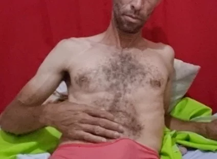 They All Come and Enjoy Watching Me Masturbate with Great Lust