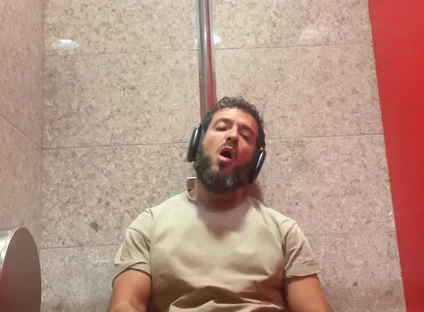 Jerking off in the Airport