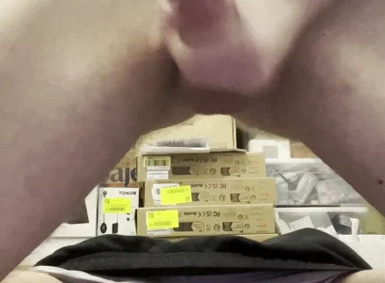 Amateur Twink Cumming Hard and Fucking Himself with a Huge 21cm Dildo
