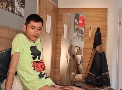 Rafageek Sexy Young Skinny Guy Fuck D Ass Old Yound Bareback