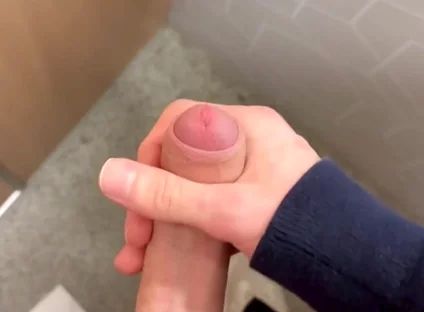 Was so Horny on the Train