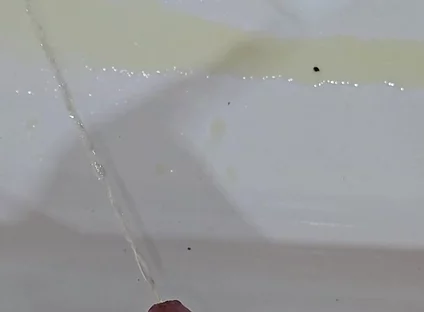 Peeing to the Bathtub
