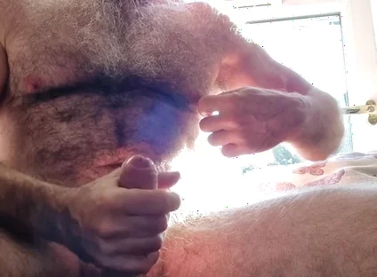 Hairy Muscle Stepdad Jerks off