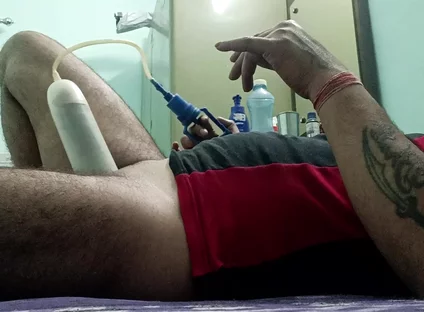 Indian desi police officer uncle gets rest and masterbation