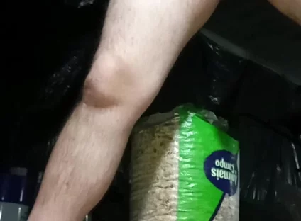 Handjob at Wherehouse