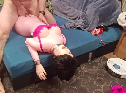 Cumming on Cindy
