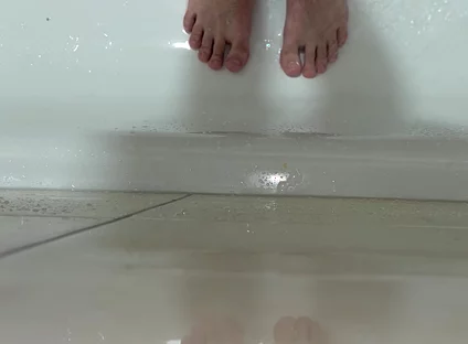 Rub the Bathtub Until It Comes
