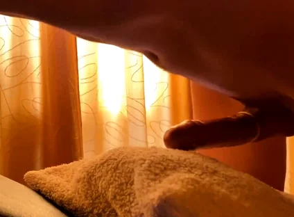Rubbing Dick on Pillow Like Doggy Style /solo