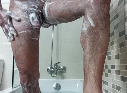 I Went to Take a Shower and Made a Video for My Followers.