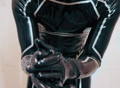 Rubber Shower Series 5