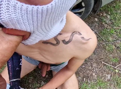 Outdoors Fuck on the Track, a Naked Straight Man Gave His Holes a No-condom Fuck
