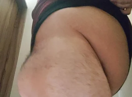 Fat Man Urine and Ass