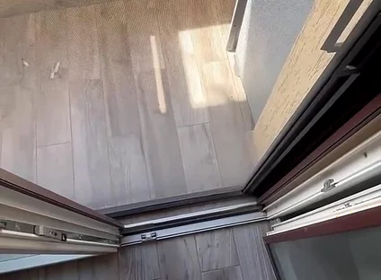 Too Cum From Balcony Almost Caught by Neighbors