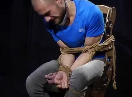 Zeus Hardcore Bondage Challenge8