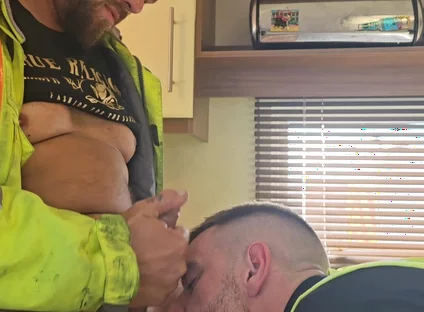 A Gay Tradies Confession