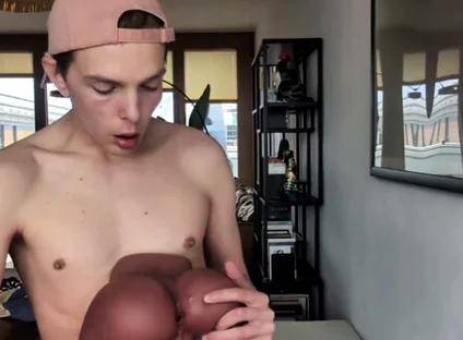 Twink Jerking off