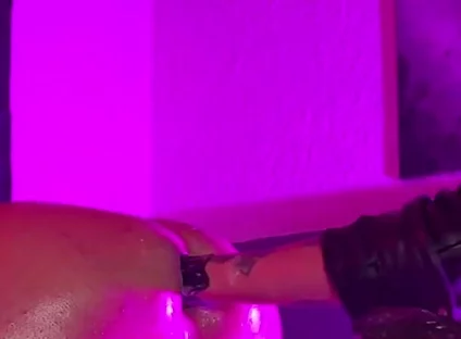 Fisting Session, Her Big Buttocks Getting Both Hands