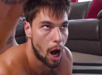 Solomon Aspen, Ryan Jordan And Jordan Ryan In Fucks Distracted Stepbrother Playing Video Games
