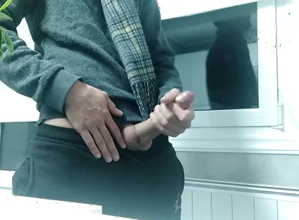 Big Cock Guy with His Scarf, He Is Cold and He Jerks off and Cums to Get Warm