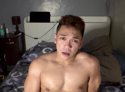 Hot Filipino Twink Jerks off in Steamy Shower