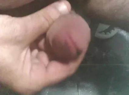 Chubby Masturbating Me in Close-up for You