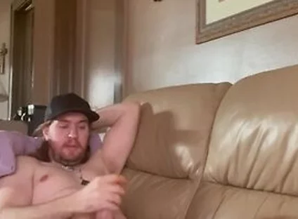 Solo Male Pleases And Edges His Self In Living Room With Loud Moaning