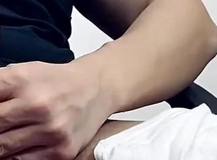 This Massager Became My Favorite Toy for Now