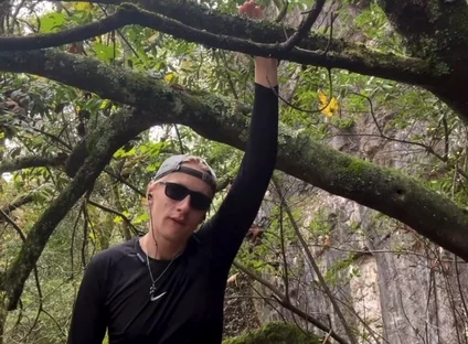 Hiker Bro goes Off-Trail to Jerk Off