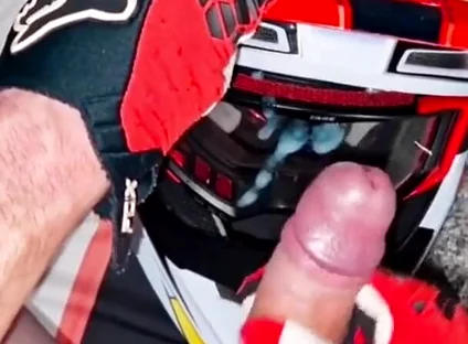 Naked Biker Wanks on His Mxhelmet