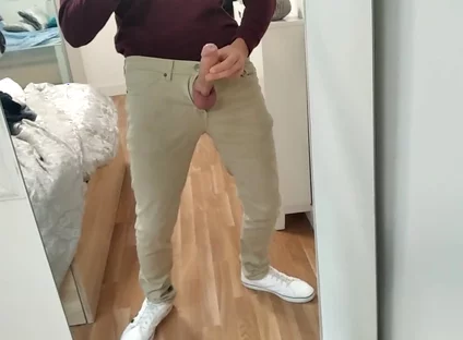 Amateur Man Jerking Big Cock Very Hard and Venous Before Meeting at Work