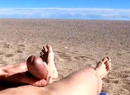 Cumming on the Beach and Getting Seen
