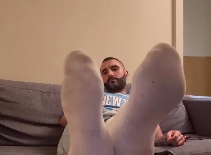 This One Is for the Foot/socks/trainers Enthusiasts
