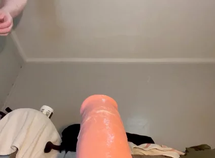Destroy My Ass 2 Day a Row Whit 15 Inch King Cock and Still Wear Plug 24h