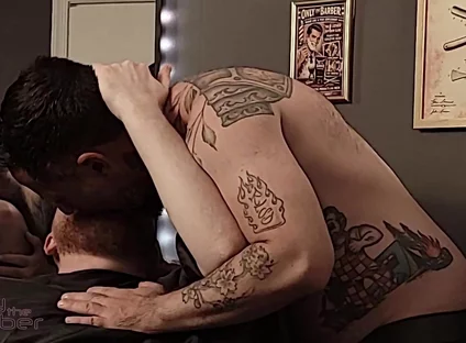 Dirty Barber Gives Bear More Than Just a Haircut!
