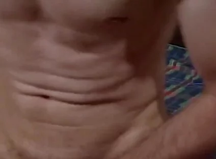 Watch How Lucas Cums in His Bed