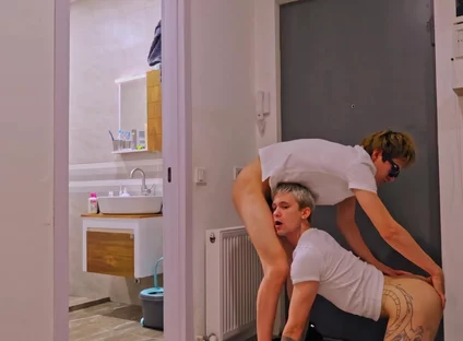 We Met at the Club, Went to My Place and He Swallowed My Big Dick