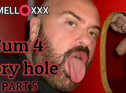 Cum 4 Glory Hole Part 5