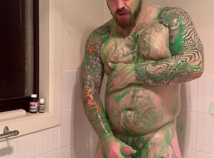 Chubby Bear Covers Himself in Slime and Jerks off