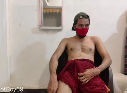 Ultra Lungi Boy Solo Show