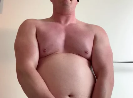 Stepdaddy Busts a Load After the Gym