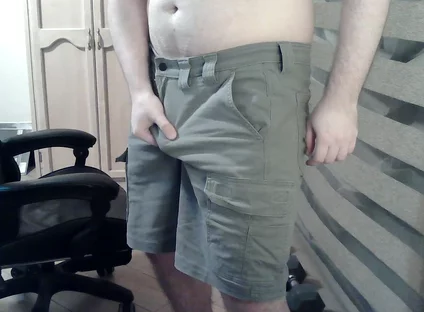 Hot Stud Goes Commando During Leg Day